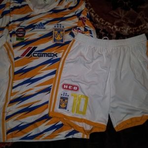 Tigres uanl mexico jersey